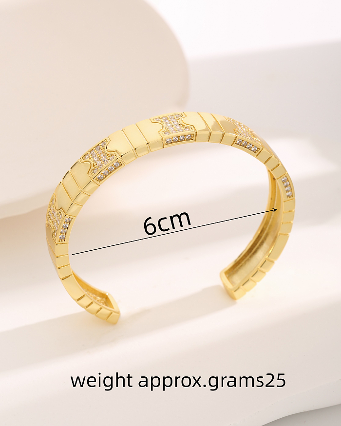Bracelet plaqué or 18K de Zircon d'incrustation de placage de cuivre de rectangle de style moderne élégant