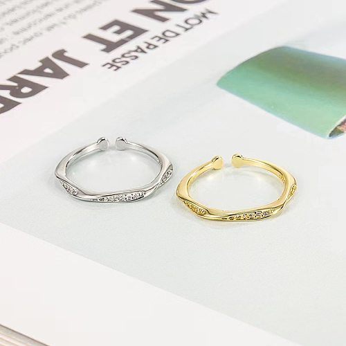 Offene Ringe mit runden Verkupferungseinlagen und künstlichen Edelsteinen für Damen
