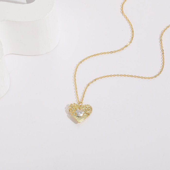 1 قطعة قلادة على شكل شجرة على الطراز الكوري على شكل قلب مرصعة بالنحاس والزركون ومطلية بالذهب عيار 14 قيراط