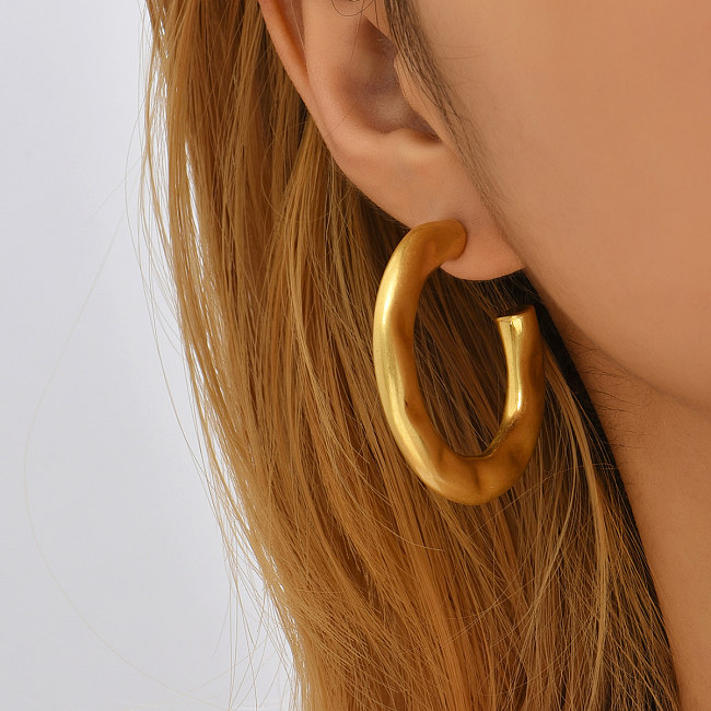 1 paire de clous d'oreilles en cuivre, élégants, Style français, classique, en forme de C