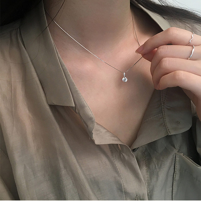 Pendentif Simple avec un seul collier en diamant clignotant, chaîne de clavicule de tempérament de Niche