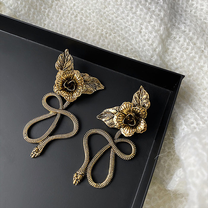 1 paire de boucles d'oreilles en forme de fleur, en cuivre et émail, Style Simple, strass, clous d'oreilles