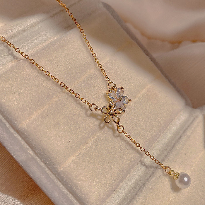 Casual Modern Style Flower Copper Gold Plated Zircon Pendant Necklace In Bulk