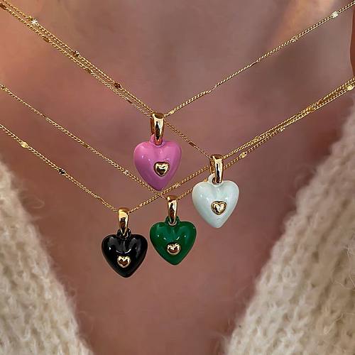 Korean Designer Model Niche Love Necklace For Women New Gentle Peach Heart Drip Glazed Clavicle Chain Elegant Sweater Chain