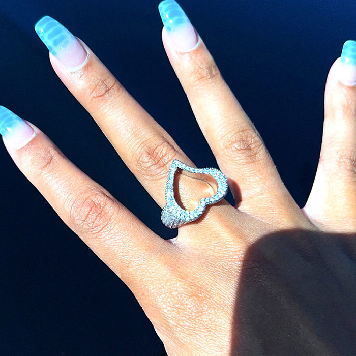 Anéis de zircão com incrustações de cobre em formato de coração hip-hop