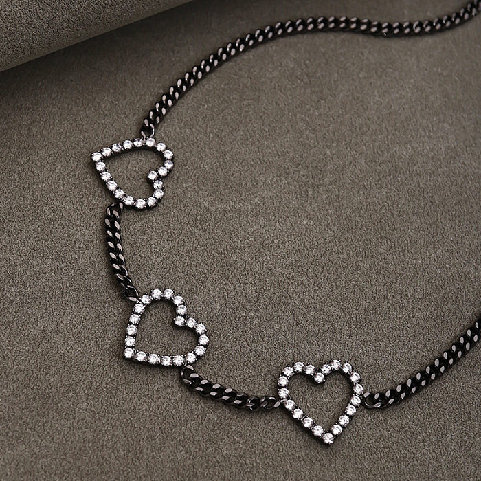 INS Style Simple Style coeur forme laiton placage creux incrustation Zircon collier