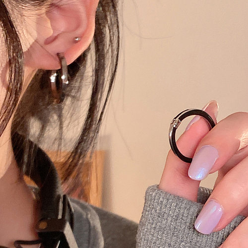 1 Paar schlichte runde Kupfer-Emaille-Ohrringe