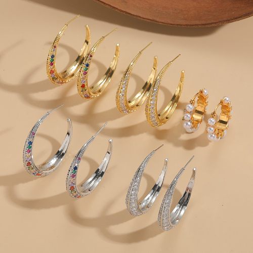 1 Paar schlichte Ohrringe in C-Form mit runder Beschichtung, Kupferperle, Zirkon, 14 Karat vergoldet, weiß vergoldet