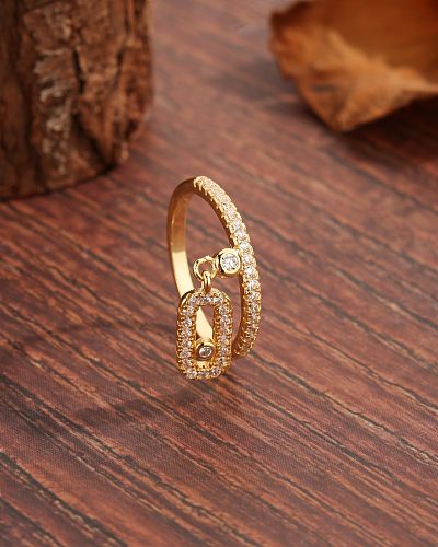 Estilo básico moderno estilo simples retângulo chapeamento de cobre incrustação zircão anéis banhados a ouro 18K