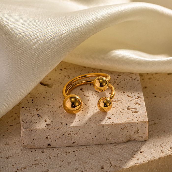 Anillo abierto chapado en oro de 18 quilates con revestimiento de acero inoxidable con bola de estilo simple estilo INS