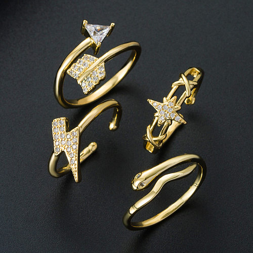 Europäischer und amerikanischer Nischendesign-Kupfer vergoldeter geometrischer Ring mit Mikroeinlage für Damen