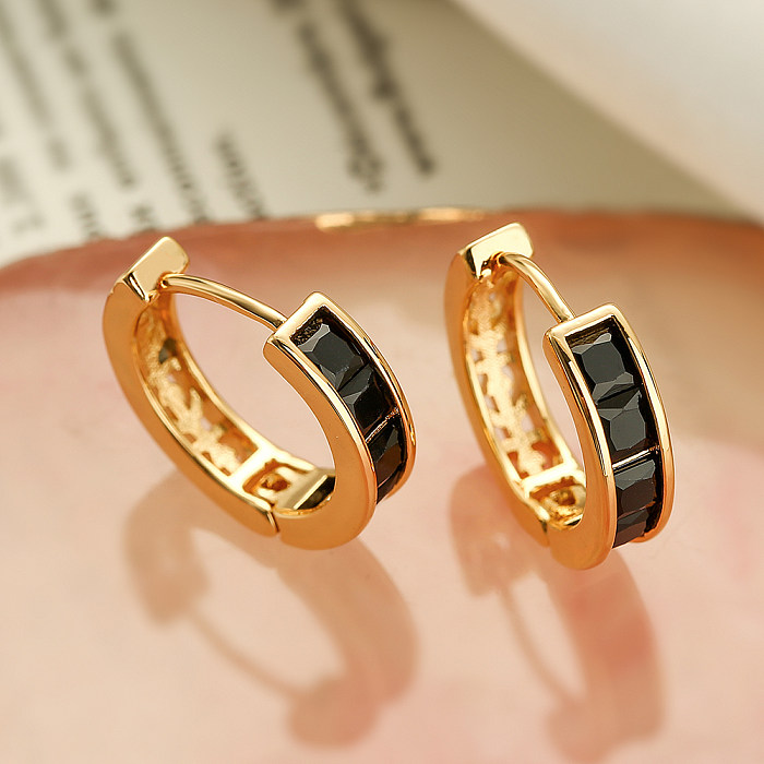 1 Pair Elegant Round Heart Shape Plating Inlay Copper Zircon 18K Gold Plated Hoop Earrings