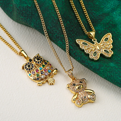 Halskette mit glänzendem Bären-Eulen-Schmetterlings-Kupfer-Inlay-Zirkon-Anhänger, 18 Karat vergoldet