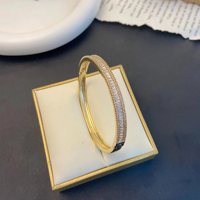 Bracelet rond en zircon avec incrustation de placage de cuivre streetwear