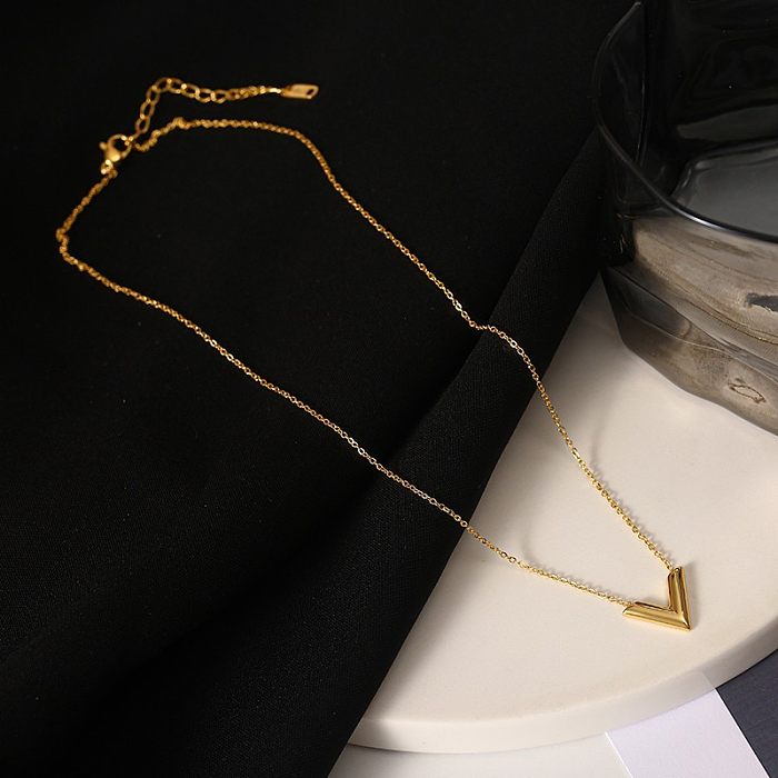 Collar de pendientes chapado en oro de titanio con forma de V, estilo Simple y elegante