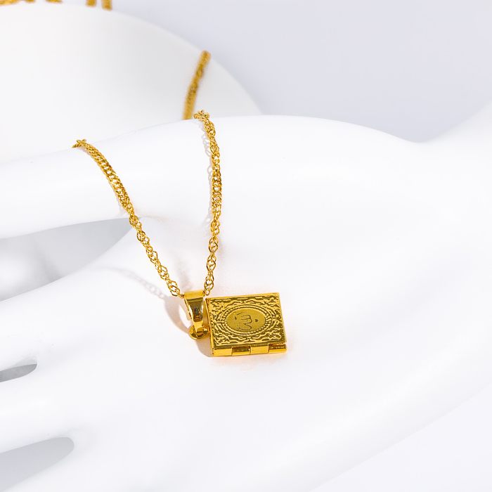 Plaquage de cuivre carré de style simple découpant un collier pendentif plaqué or 18 carats