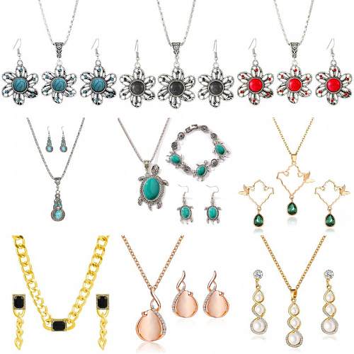 Lady Streetwear Brillant Fleur Papillon Métal Cuivre Incrustation Pierre Naturelle Perle Zircon Plaqué Or 18 Carats Plaqué Or Plaqué Argent Boucles D'oreilles Collier