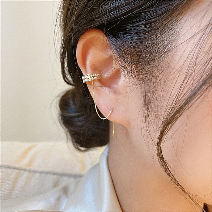 1 pieza Ear Cuffs de circonio perla de cobre con incrustaciones de esmalte redondo de estilo simple