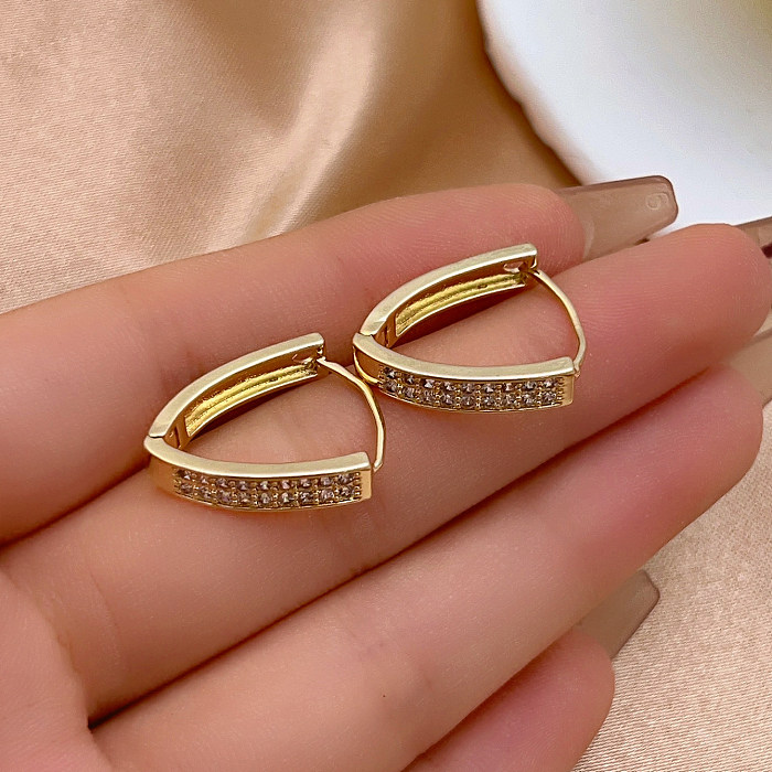 1 Pair Hip-Hop Shiny V Shape Plating Inlay Copper Zircon Gold Plated Earrings