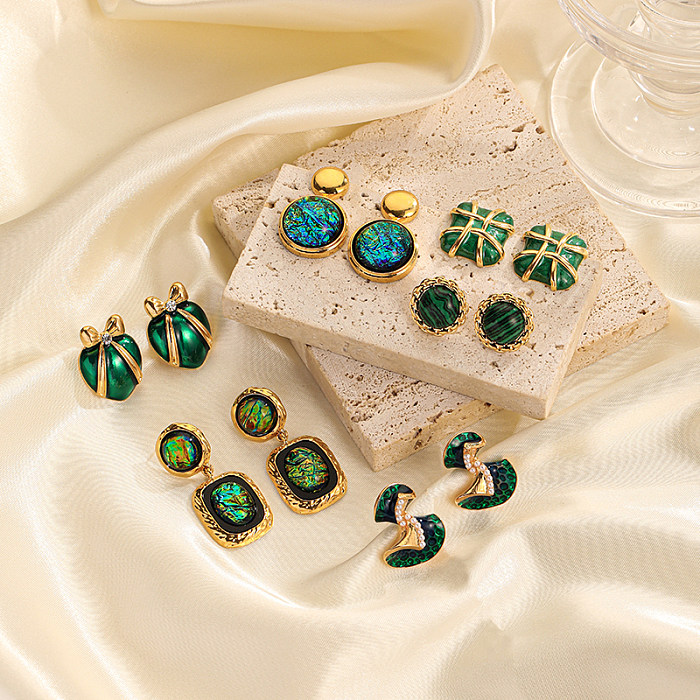 1 Pair Casual Vintage Style Round Square Heart Shape Plating Inlay Copper Artificial Pearls Malachite Resin 18K Gold Plated Ear Studs