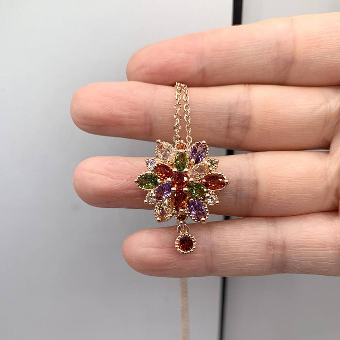 Luxurious Flower Copper Inlay Zircon Pendant Necklace