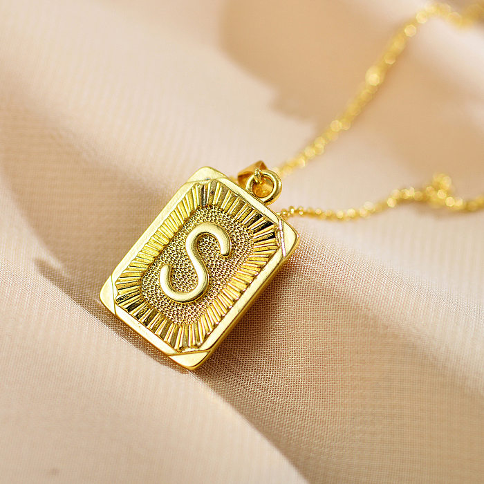 Casual Classic Style Letter Copper Gold Plated Pendant Necklace