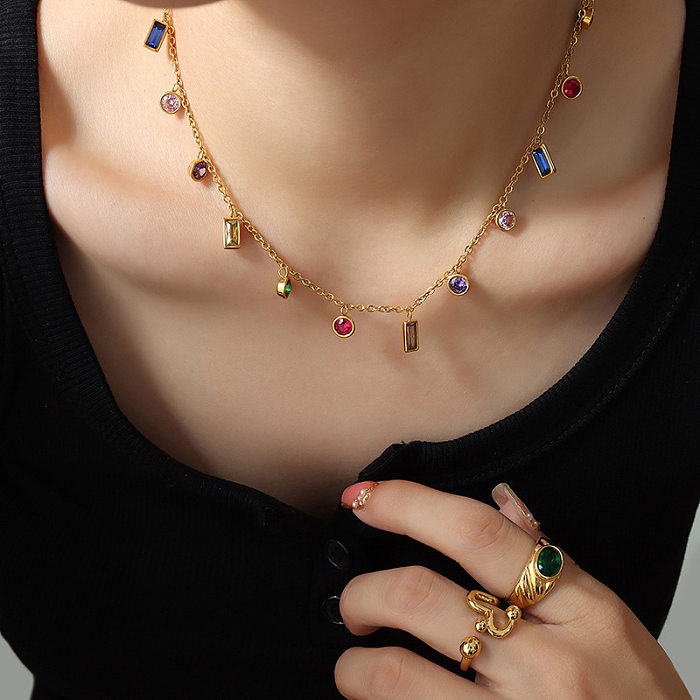 Modische, quadratische Titan-Stahl-Inlay-Zirkon-Armband-Halskette für Damen