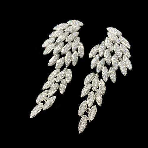 1 Pair Vintage Style Solid Color Feather Inlay Copper Zircon Drop Earrings