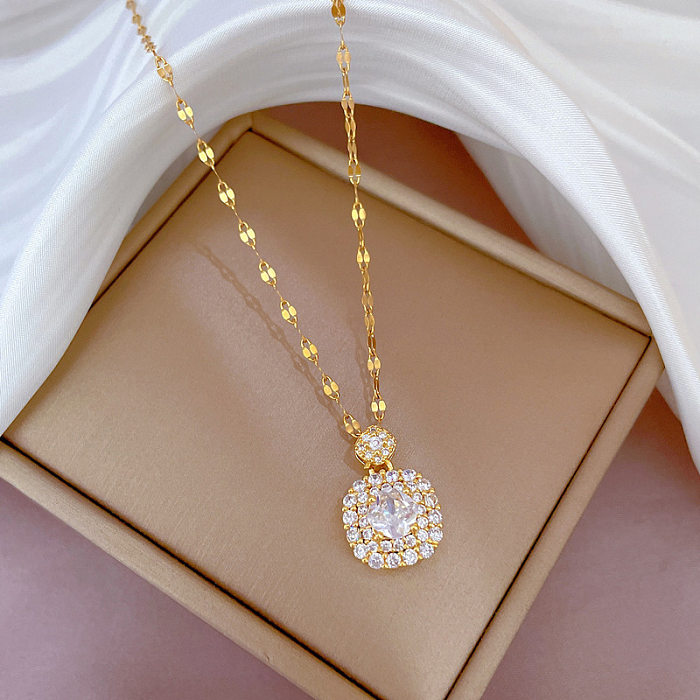 Classic Style Round Flower Stainless Steel Copper Plating Pendant Necklace
