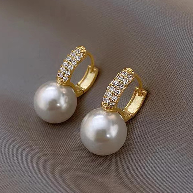 1 paire de boucles d'oreilles rondes en cuivre avec incrustation de perles et de Zircon, Style Simple et élégant