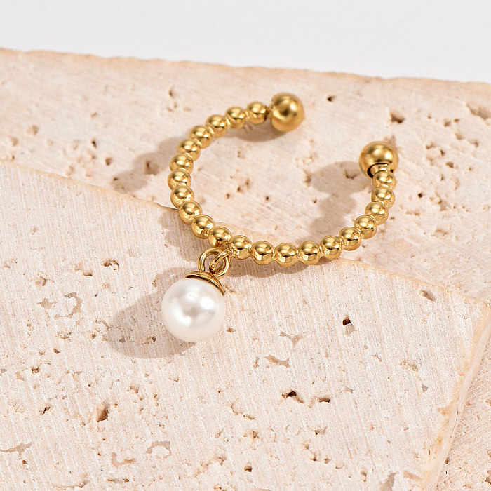 Bague à breloques ronde en acier inoxydable plaqué or 14 carats avec perles artificielles, style simple et élégant, en vrac