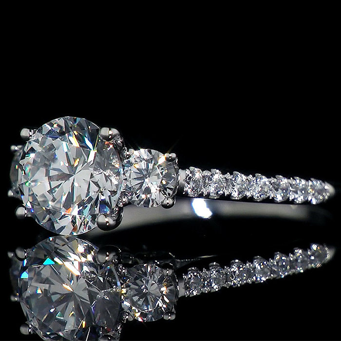 Simulação de moda três redondo diamante zircão jantar de casamento anel de cobre feminino
