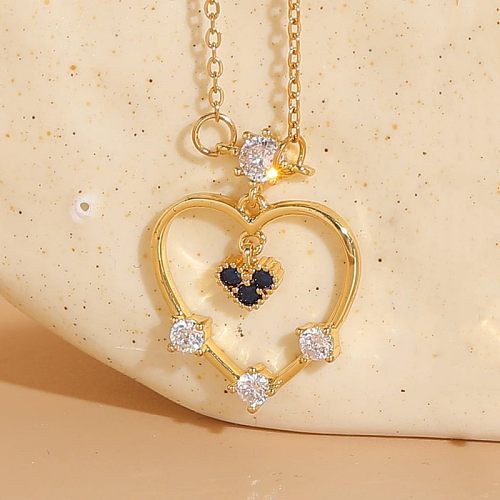 Elegant Classic Style Heart Shape Copper Plating Inlay Zircon 14K Gold Plated Pendant Necklace