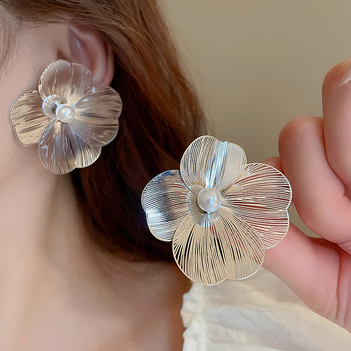 1 paire de clous d'oreilles en cuivre plaqué fleur, Style Vintage Simple