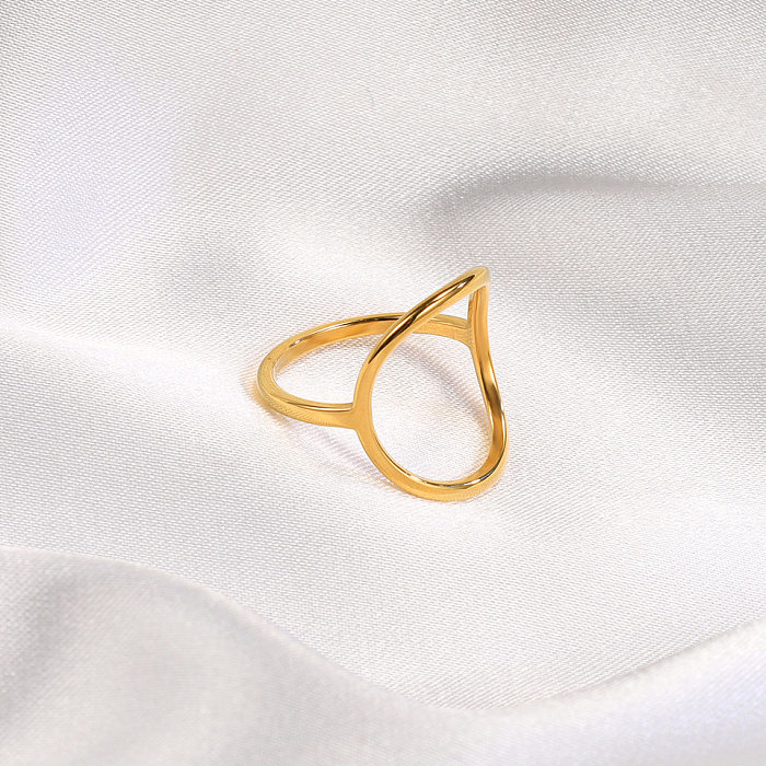 Anéis de chapeamento de aço de titânio geométrico feminino