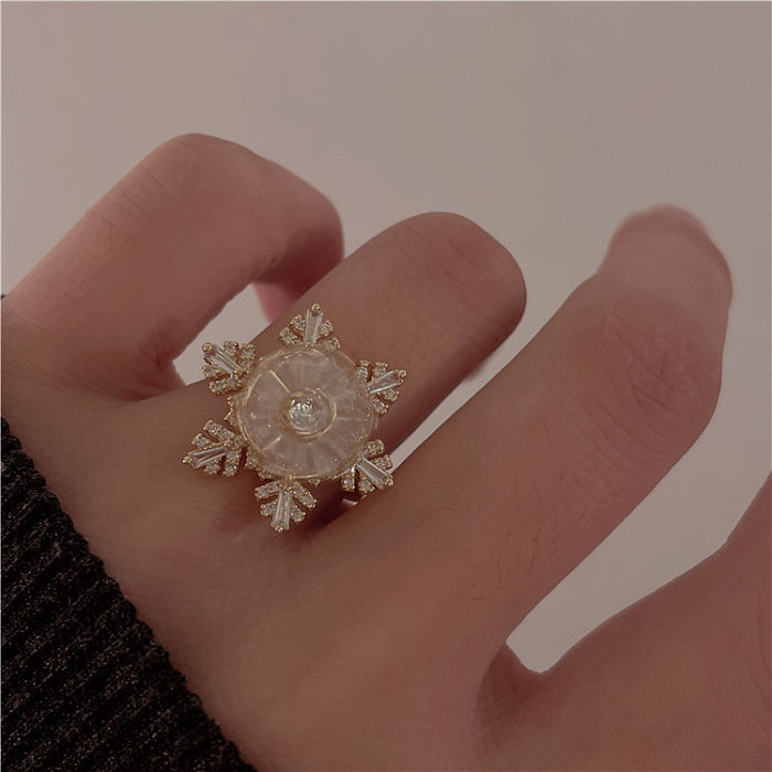 Schneeflockenring „Viel Glück kommt“, drehbarer leichter Luxuskristall, hochwertig, übertrieben, Minderheitenmode, personalisierter Zeigefingerring für Frauen