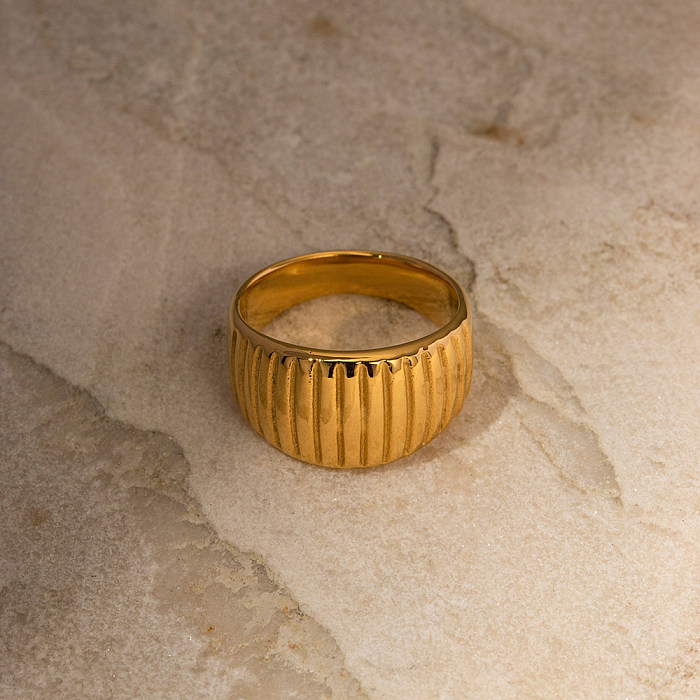 Anneaux plaqués or 18 carats en acier inoxydable de couleur unie de style romain rétro