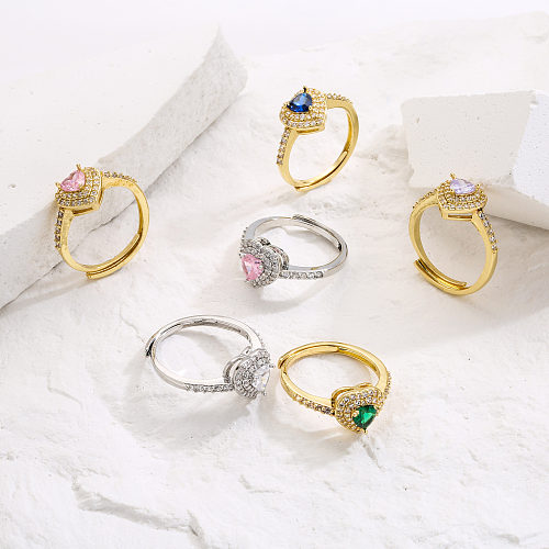 أزياء ملونة كبيرة جوهرة كامل الماس مطعمة على شكل قلب خاتم المرأة