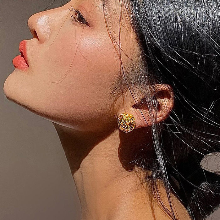 Boucles d'oreilles en cuivre de couleur unie à la mode