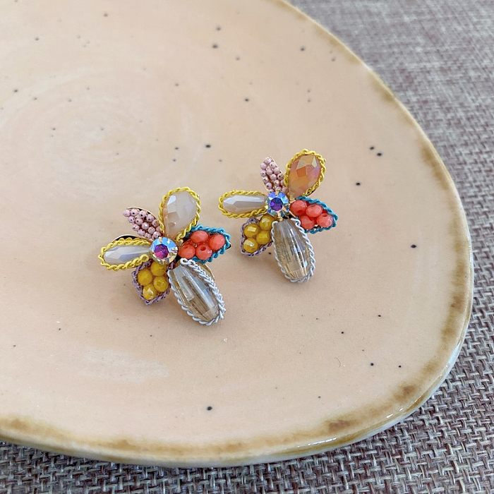 1 Paar moderne Ohrstecker mit Blumen- und Schmetterlings-Kupfer-Inlay, künstlichen Edelsteinen