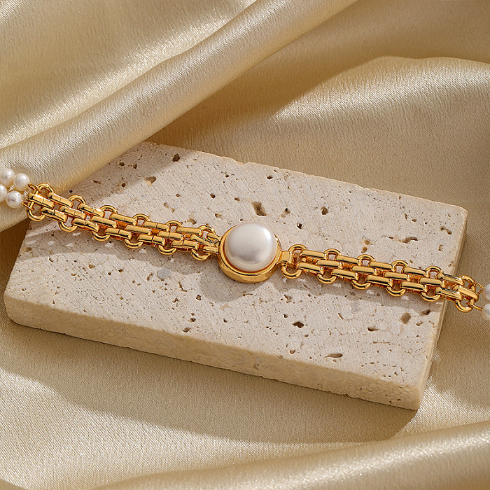 Collier pendentif rond en cuivre avec incrustation de perles d'eau douce plaqué or 18 carats, style simple