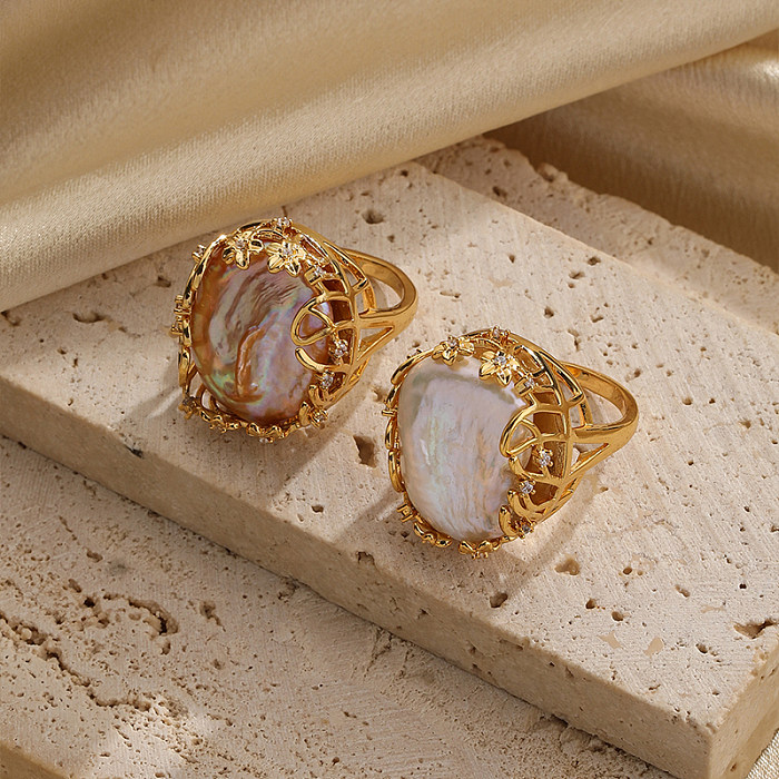 Offene Ringe im IG-Stil, Retro-Stil, ovale Blume, Kupferbeschichtung, ausgehöhltes Inlay, Perle, Zirkon, 18 Karat vergoldet