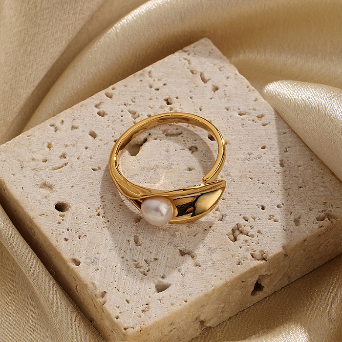 Estilo retro simples comute C forma cobre incrustação pérolas artificiais anéis abertos banhados a ouro 18K