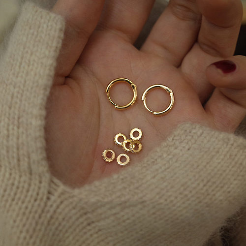 1 Paar lässige Retro-Kreis-Ohrringe mit Kupferbeschichtung und Inlay aus künstlichen Edelsteinen
