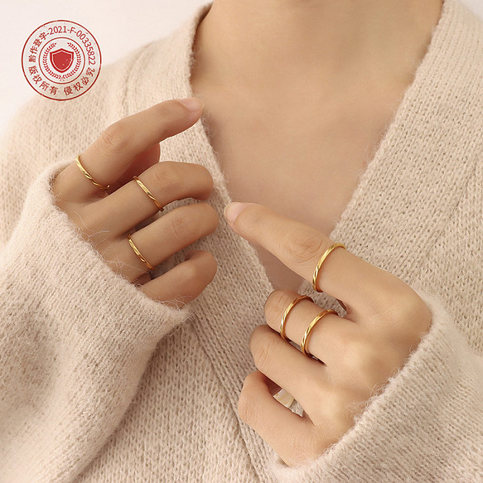 Feiner handgefertigter Ring mit koreanischem Muster aus Titanstahl