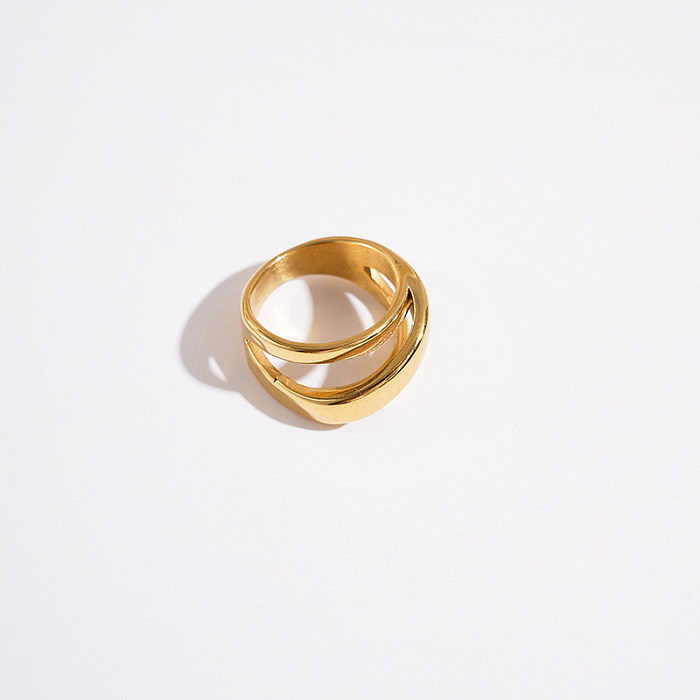 Großhandel moderne Streetwear-Ringe mit geometrischer Edelstahlbeschichtung und vergoldeten Ringen