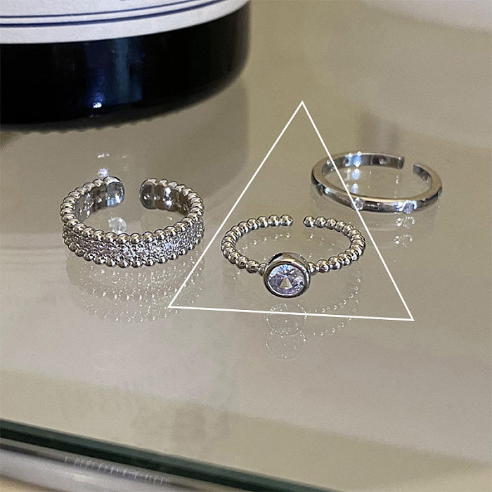Schlichter Stil, runde offene Ringe mit Kupferbeschichtung und Inlay-Kristall-Zirkon