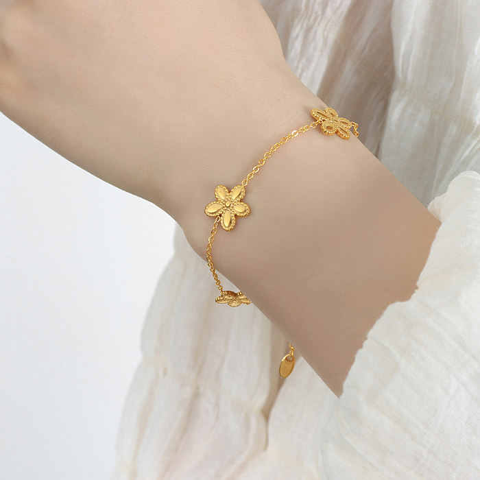 Süße Blumen-Armband-Halskette mit Titanstahlbeschichtung und 18-karätigem Gold