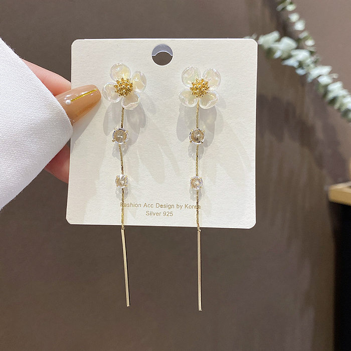 Fashion Heart Shape Flower Copper Inlay Artificial Pearls Zircon Drop Earrings 1 Pair