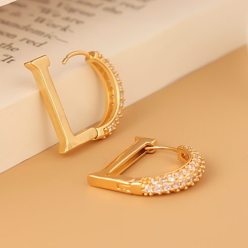 1 Paar einfache Streetwear-Ohrringe mit Buchstabenüberzug und Inlay aus Kupfer und Zirkon